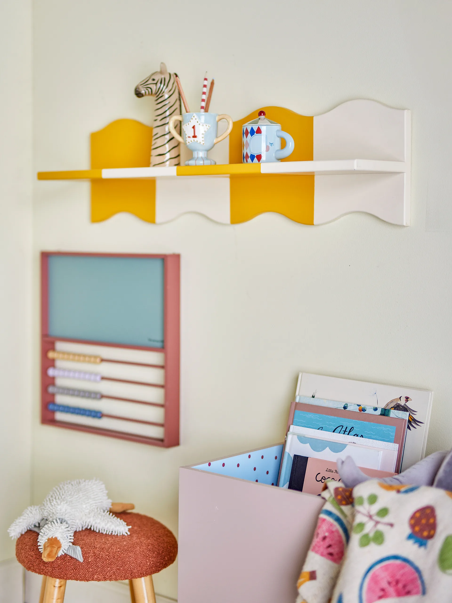 Bubbi plank 80x22,5 cm, Geel Bloomingville