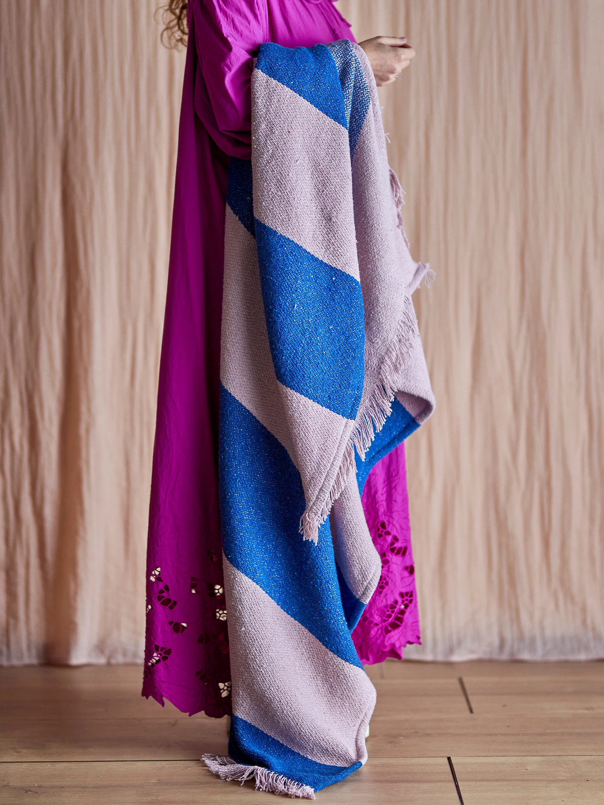 Cadeo plaid 130x160 cm, Blauw Bloomingville