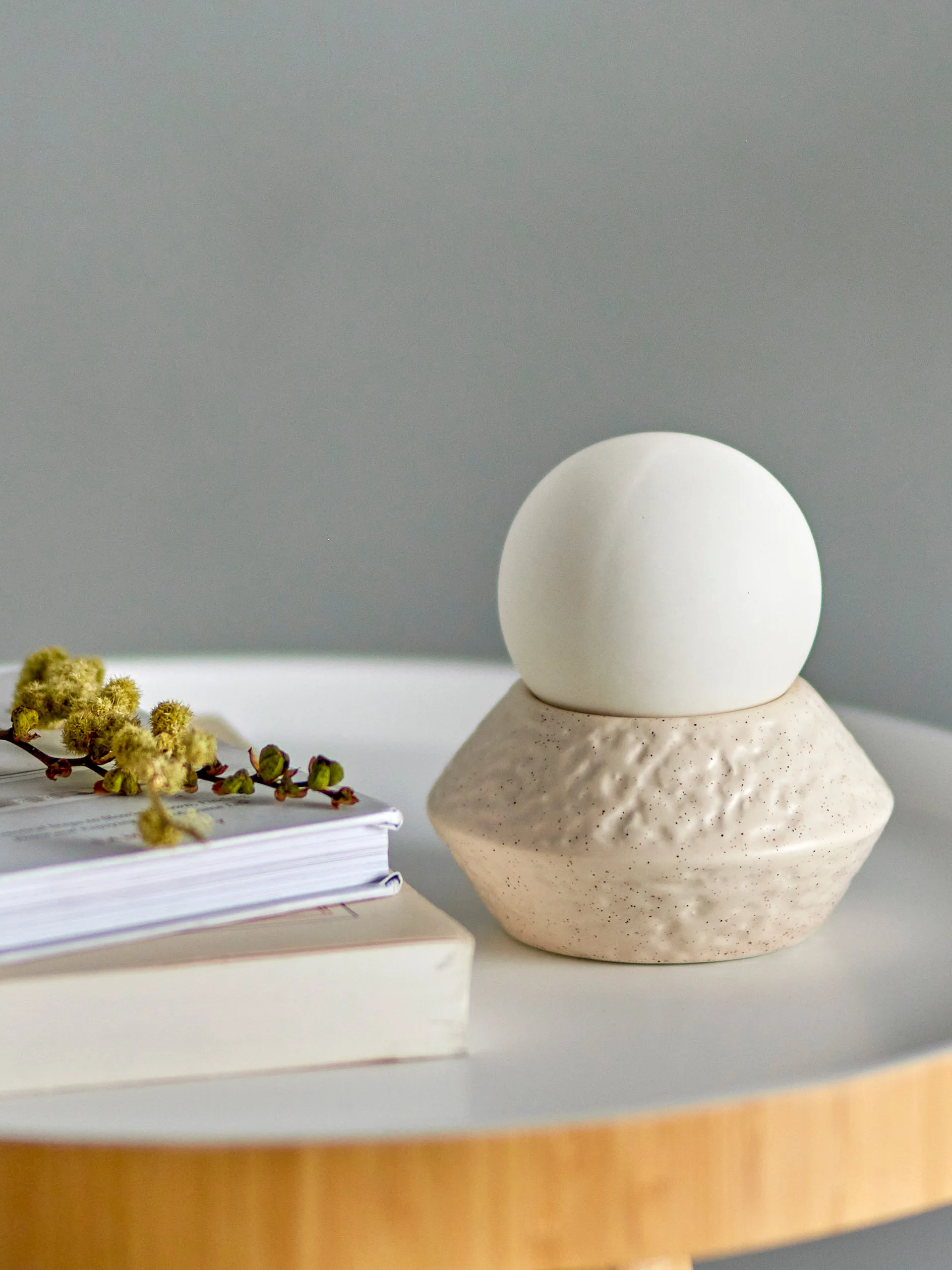 Capella draagbare tafellamp Ø10x11 cm, White single Bloomingville