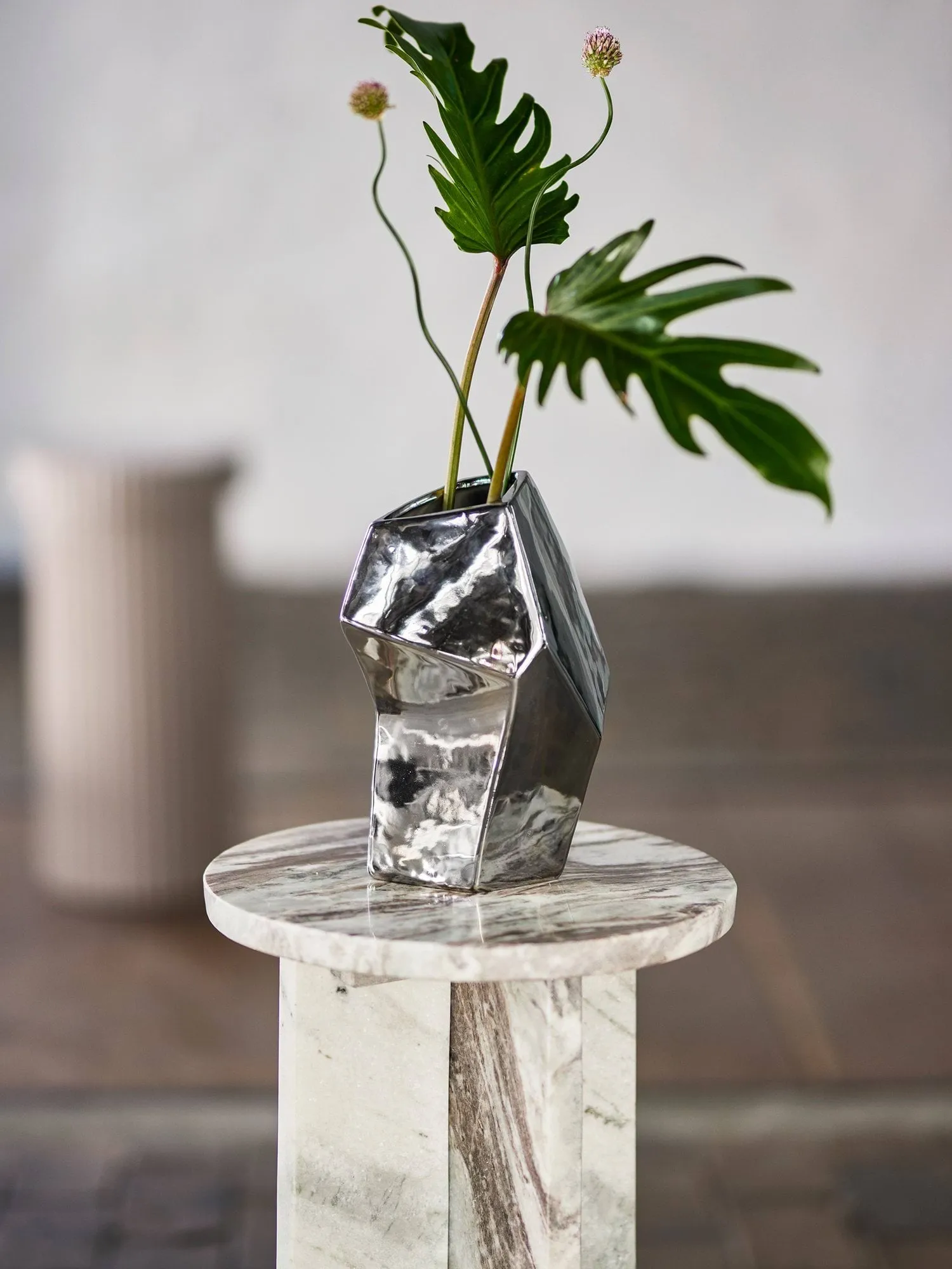 Dimona vaas, Zilver, 15x23 cm Bloomingville