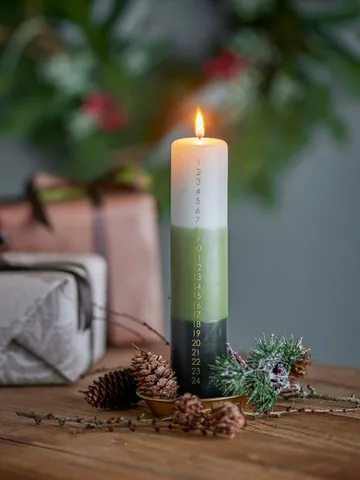 Dip Dye adventskaars - Groen, 25 cm - Bloomingville