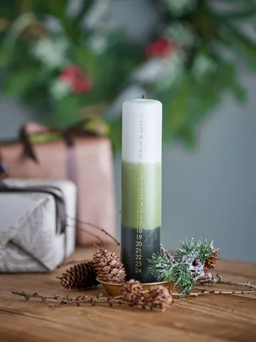 Dip Dye adventskaars - Groen, 25 cm - Bloomingville
