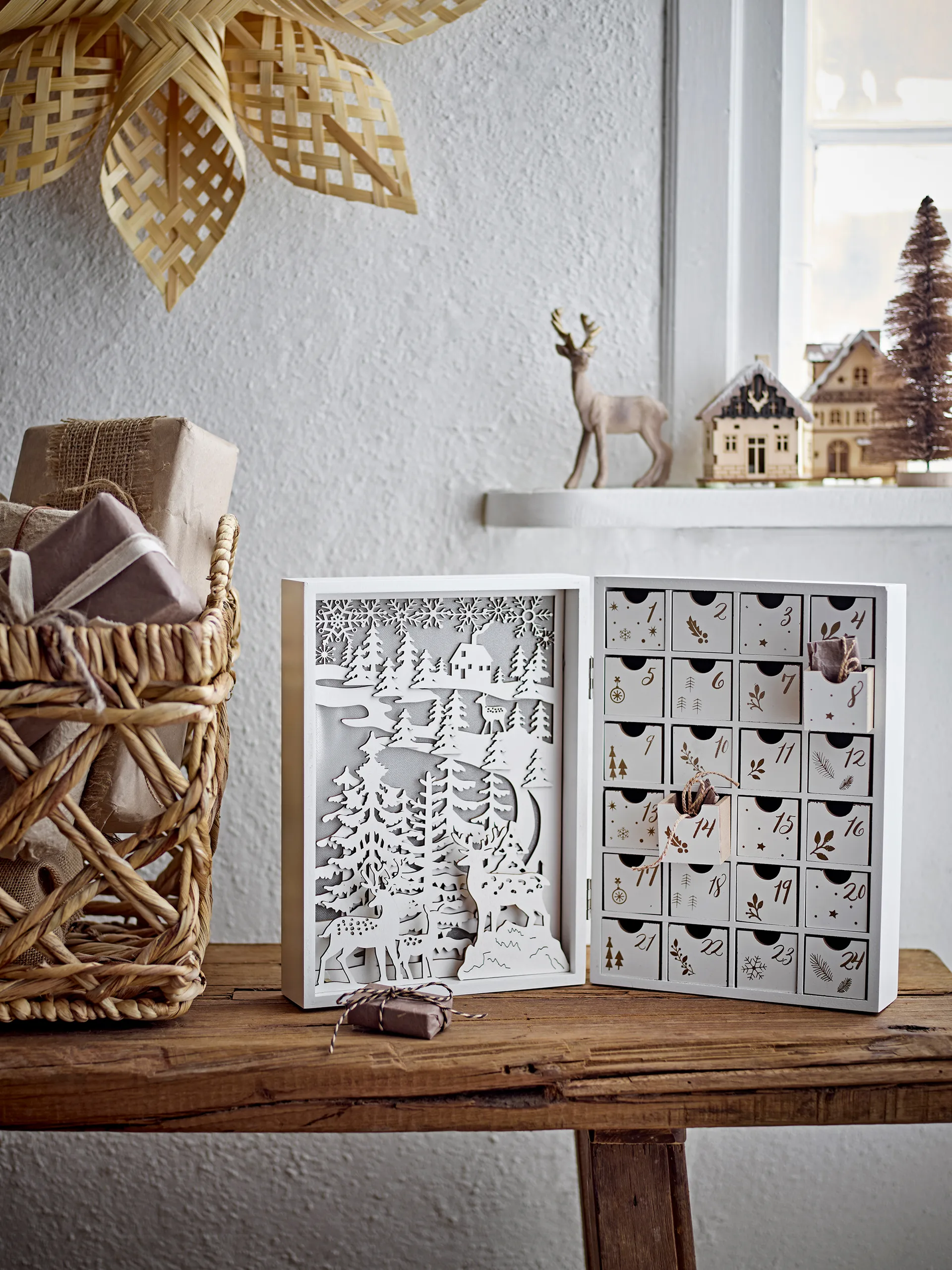 Elimar adventskalender met verlichting, Wit Bloomingville