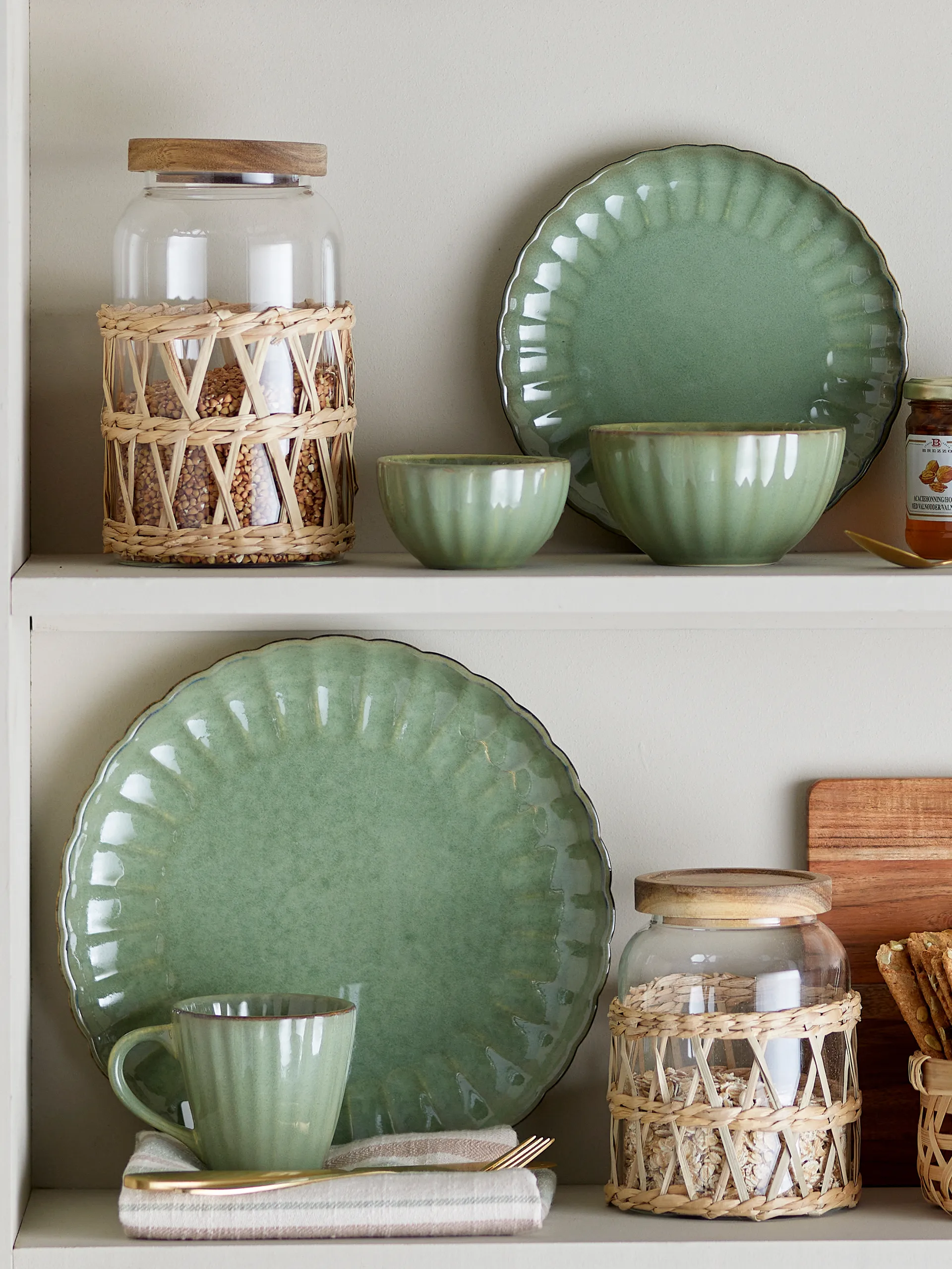 Latina bord Ø27 cm, Light green Bloomingville