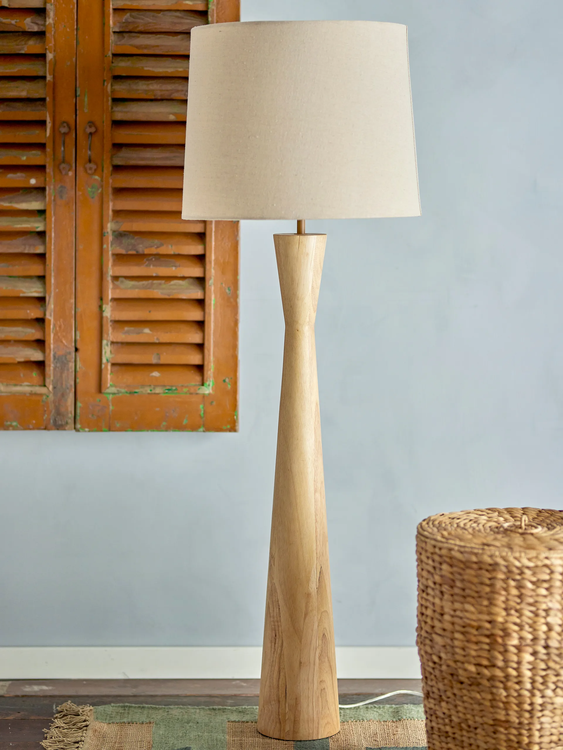 Leonor vloerlamp Ø45x130 cm, Rubberwood Bloomingville