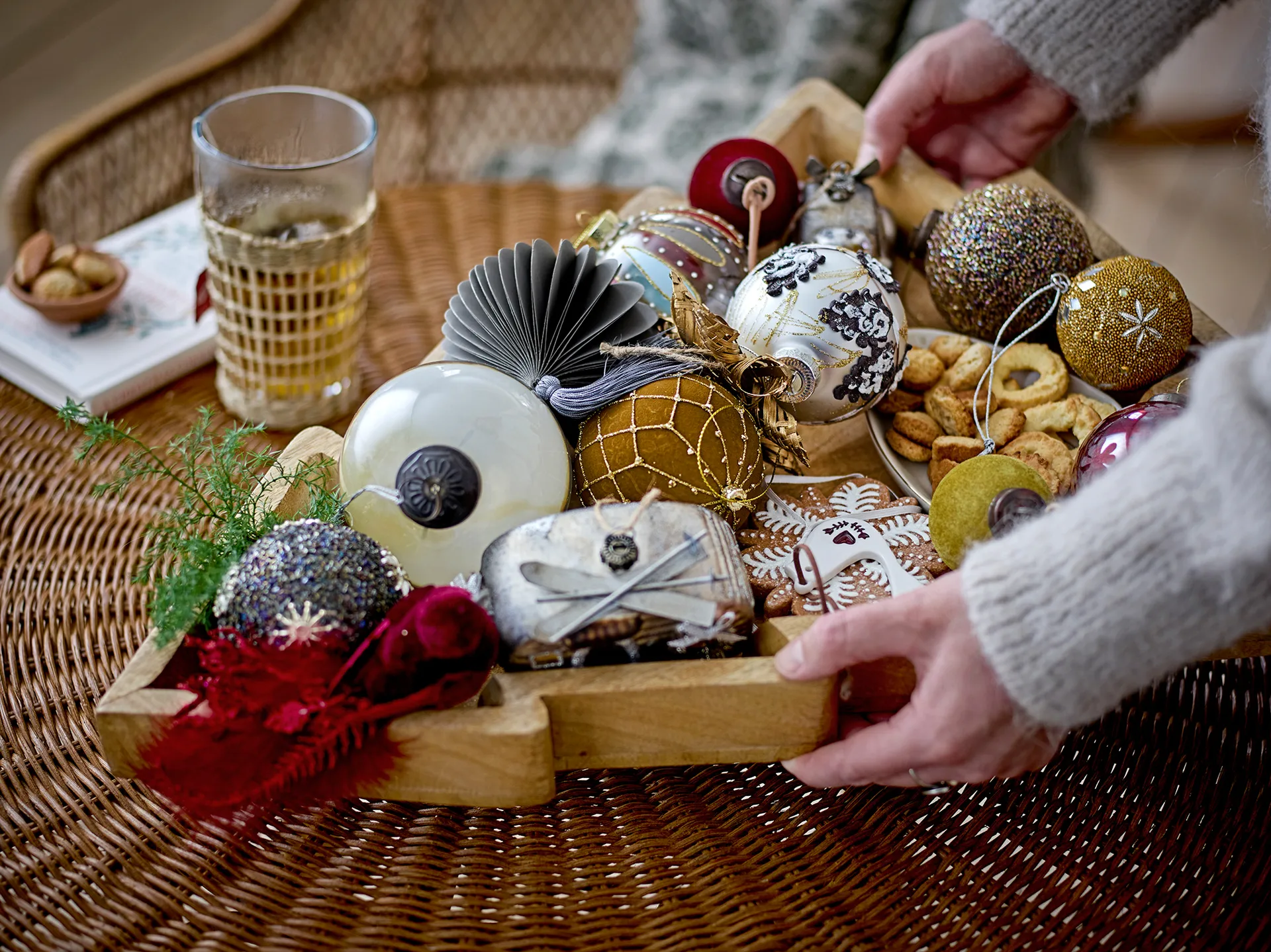 Loha kerstbal Ø7 cm 2-delig, Goud Bloomingville
