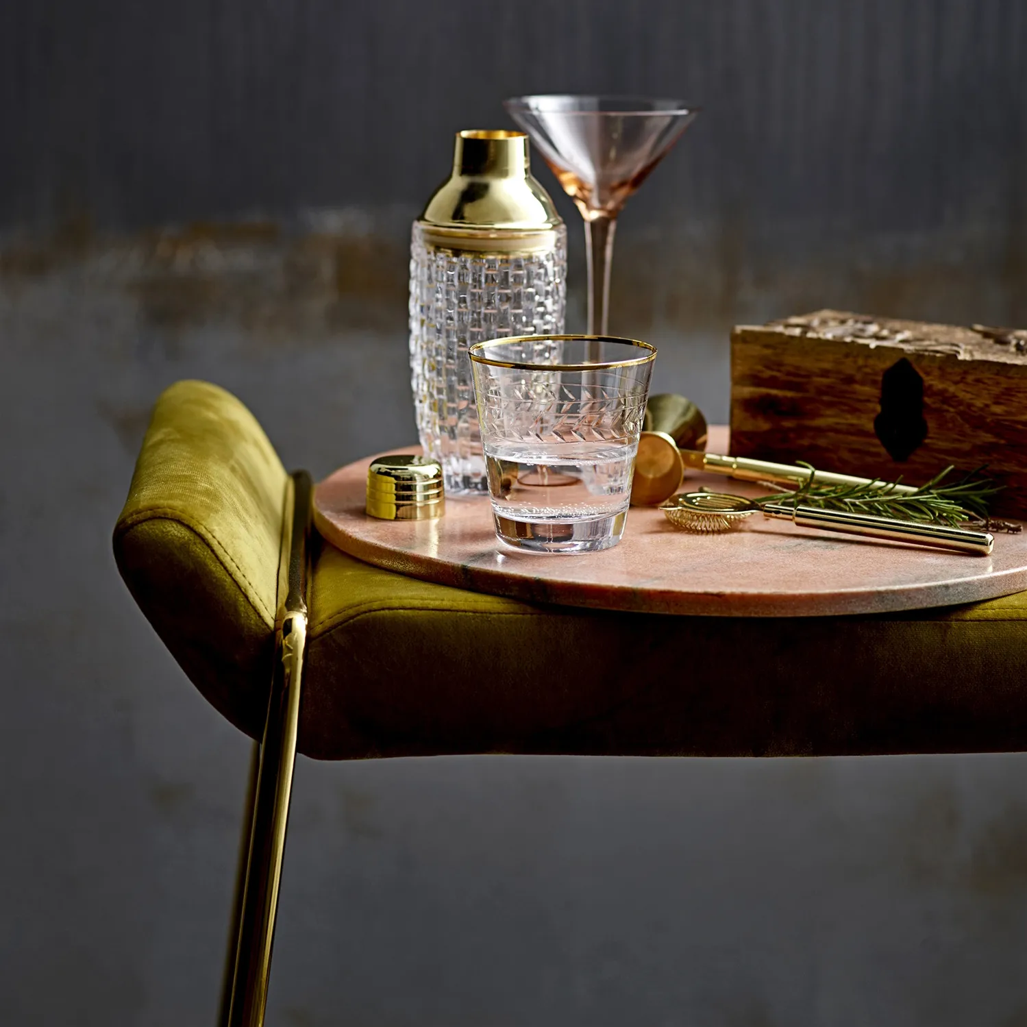 Megan kruk, Geel Bloomingville