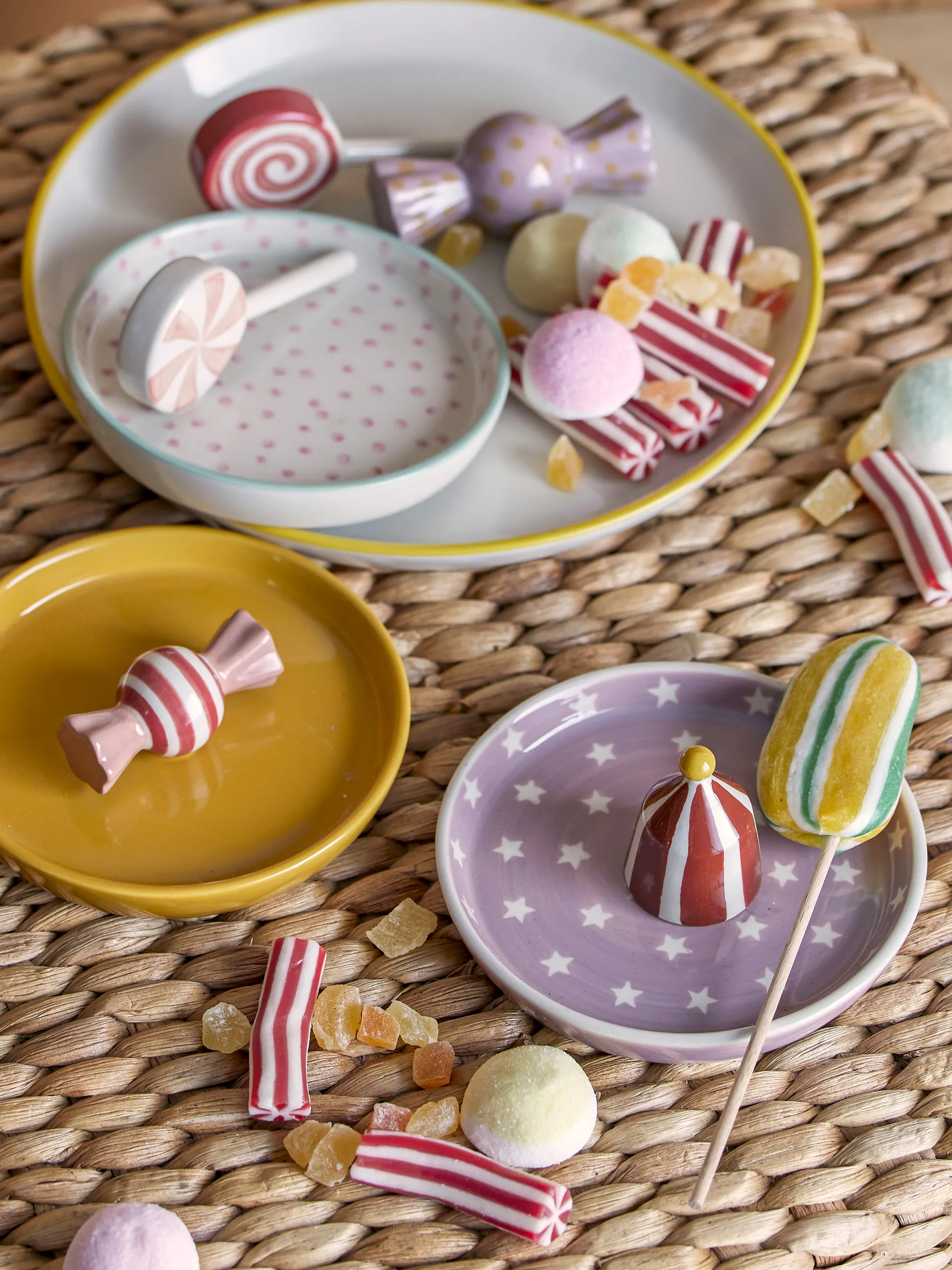 Mylie bord Ø12,5 cm, Rood Bloomingville