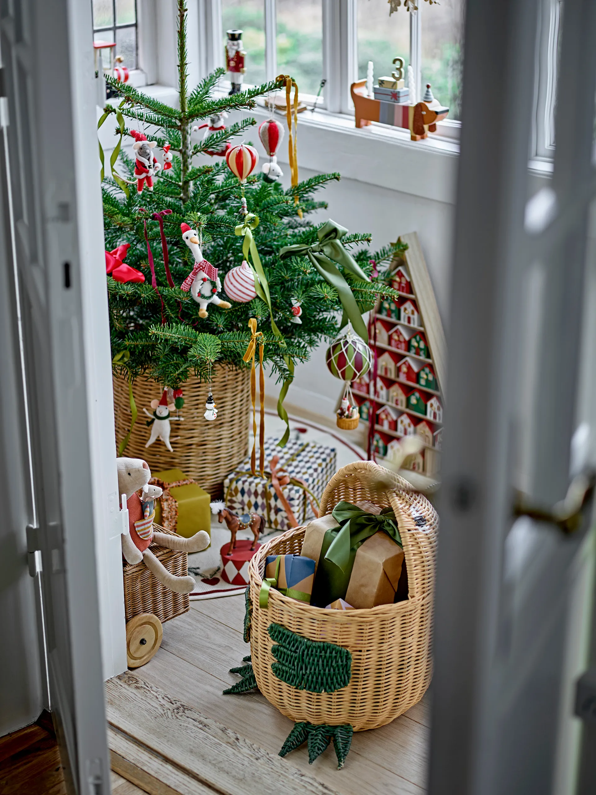 Peo kerstboomhanger wol, Wit Bloomingville