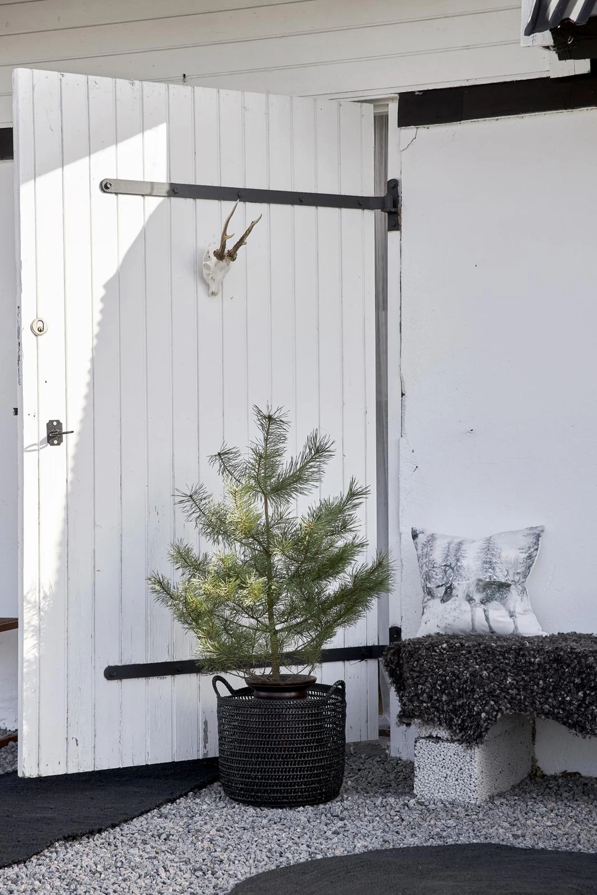 Merida jute vloerkleed zwart, 70x200 cm Boel & Jan