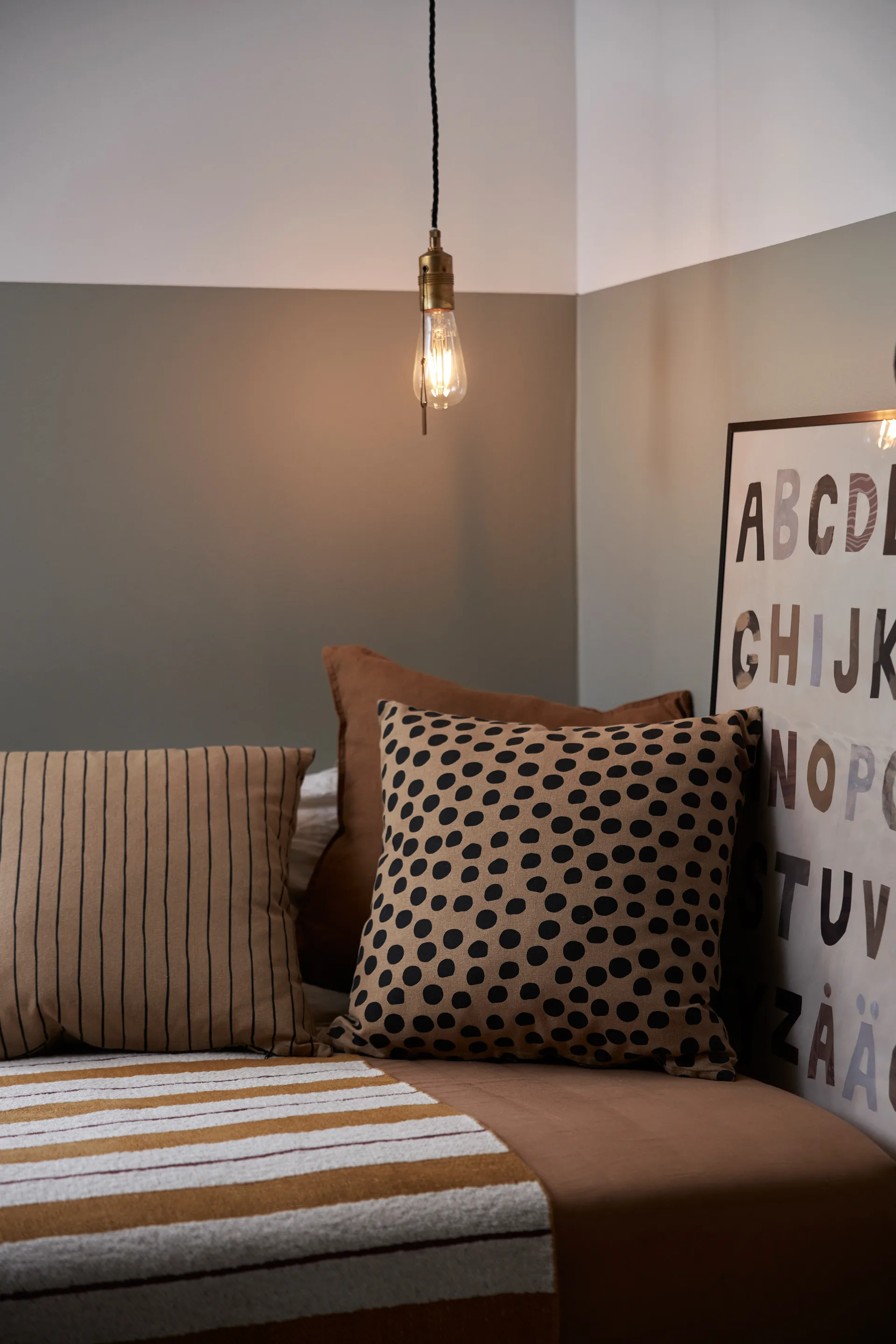 Sabina kussenhoes 45x45 cm, Lichtbruin Boel & Jan