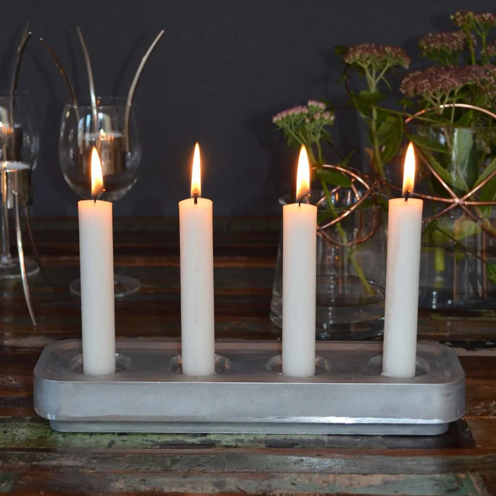 Stumpastaken kaarsenhouder lang, 8,5 x 29,5 cm. Born In Sweden