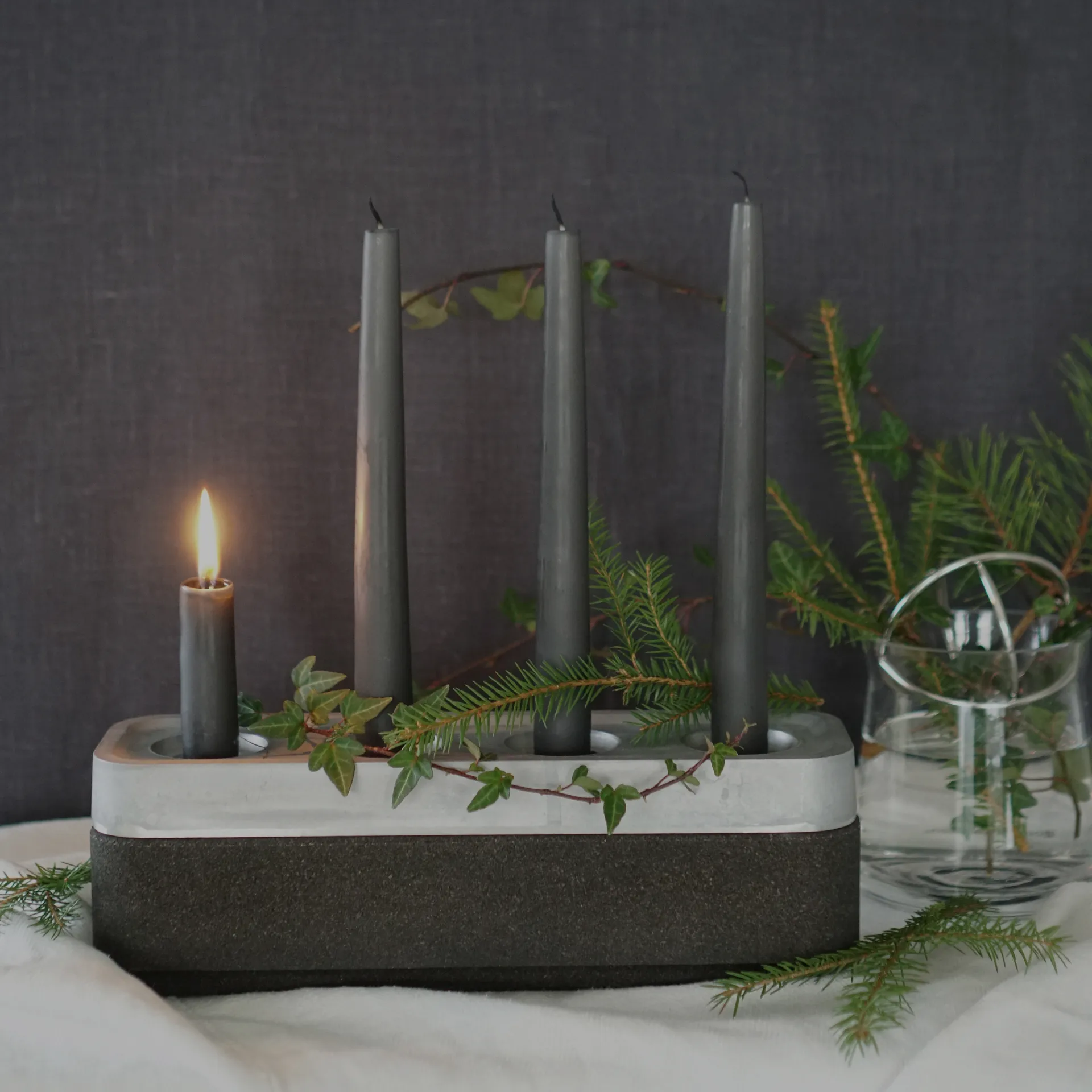 Stumpastaken kaarsenhouder langwerpig polished, 8,5x29,5 cm Born In Sweden