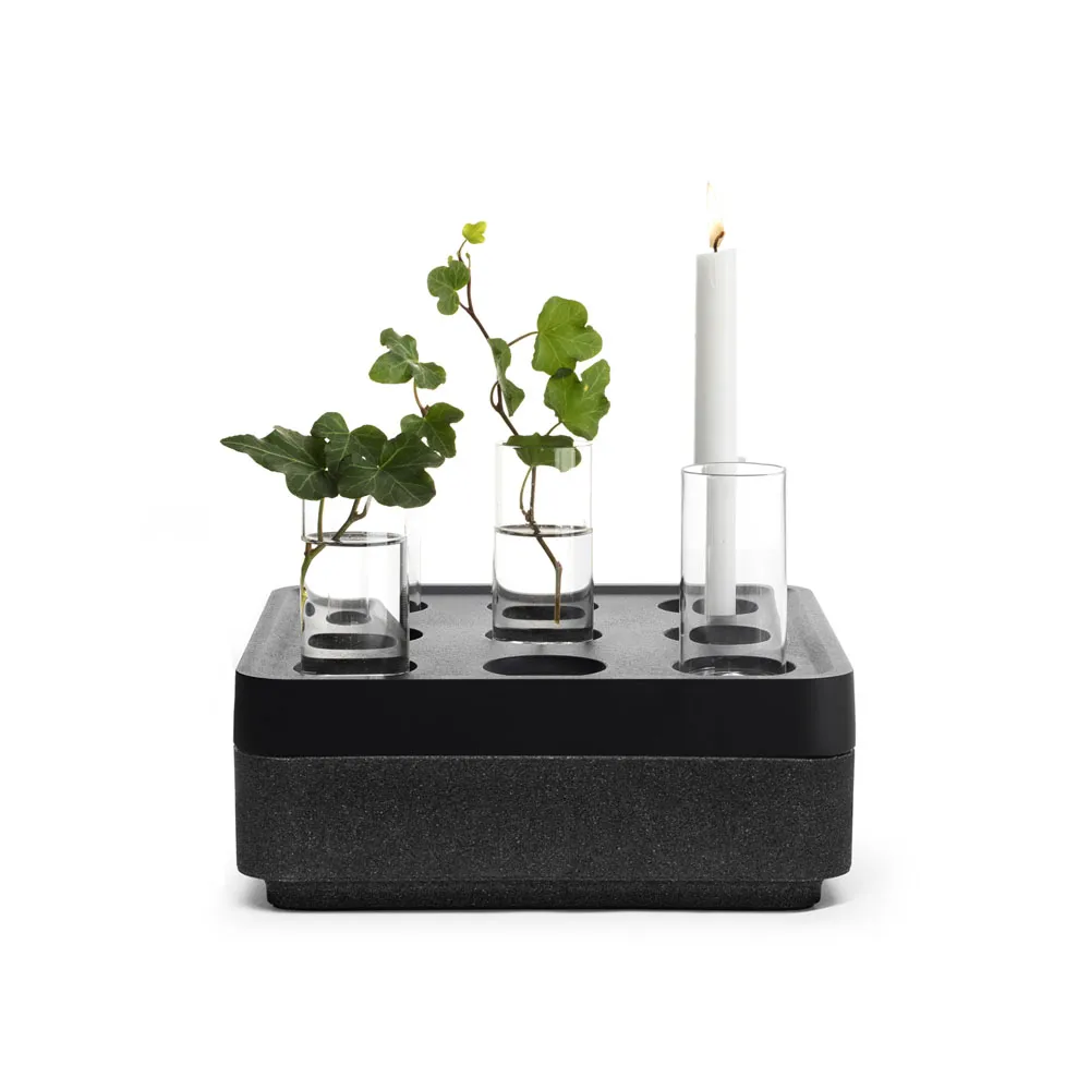 Stumpastaken Small geschenkset, Zwart – kurken schaal zwart – 4-pack vazen – lucifers Born In Sweden