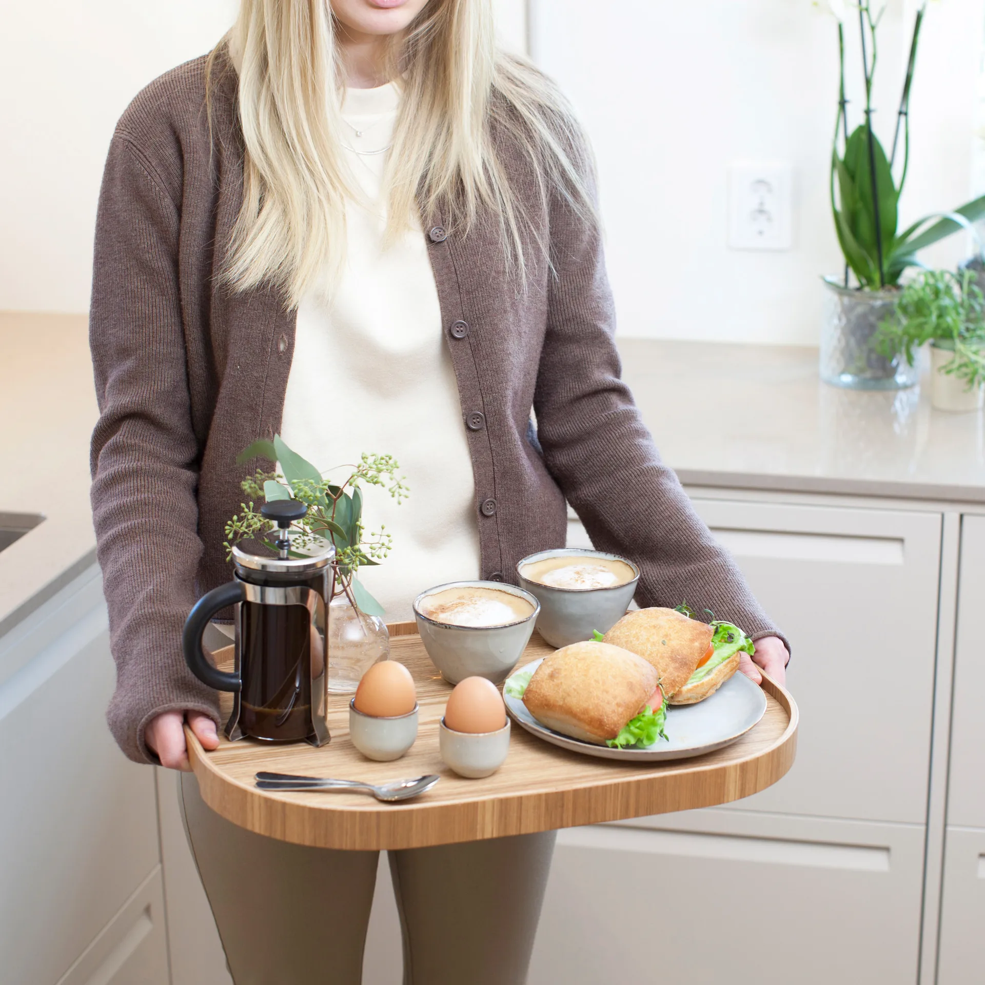 Bosign dienblad curveline large 34x47 cm, Wilgenhout Bosign