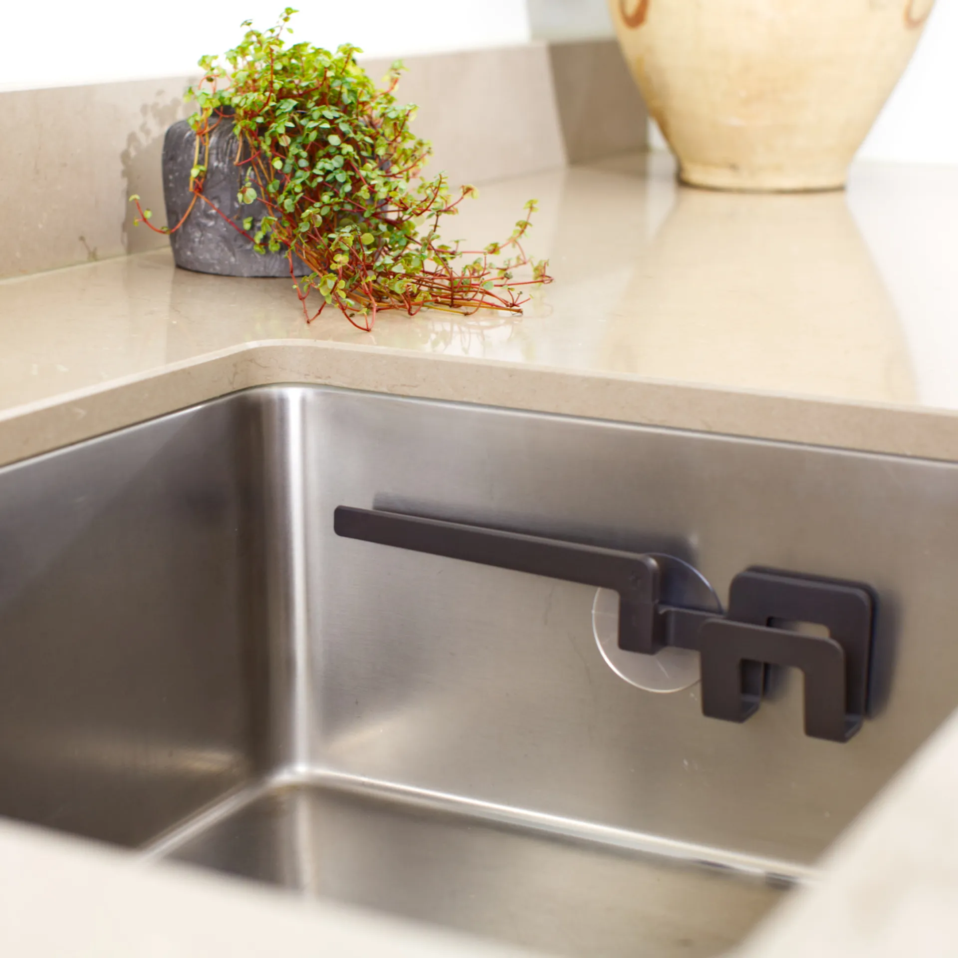 Houder met zuignap voor vaatdoek en spons, Grafietgrijs Bosign