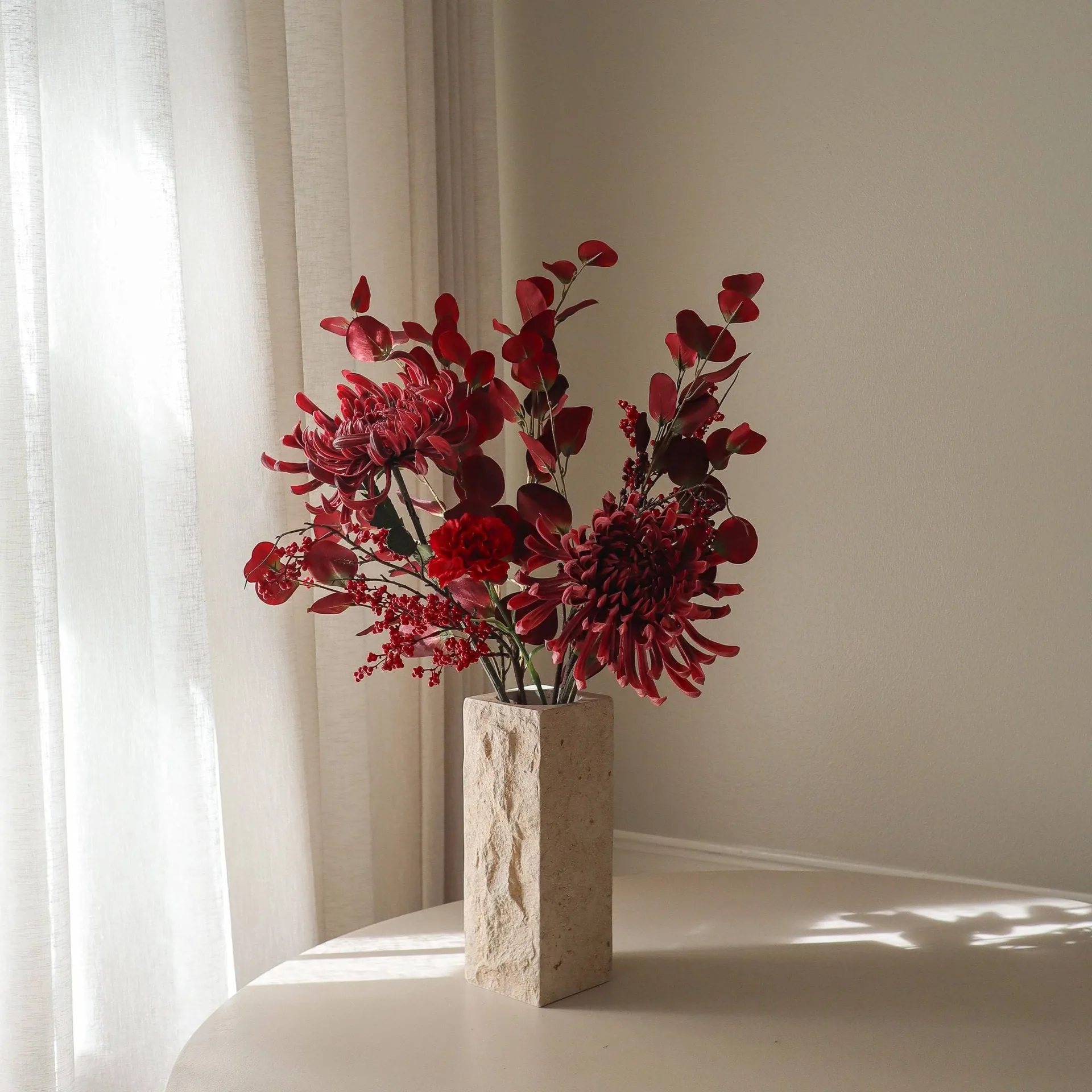 Berry drama kunstboeket, Spinnenchrysant, anjer, eucalyptus, 84 cm Botané