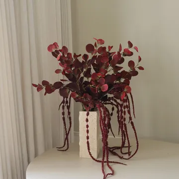 Burgundy veil kunstboeket - Eucalyptus, amarant, 84 cm - Botané