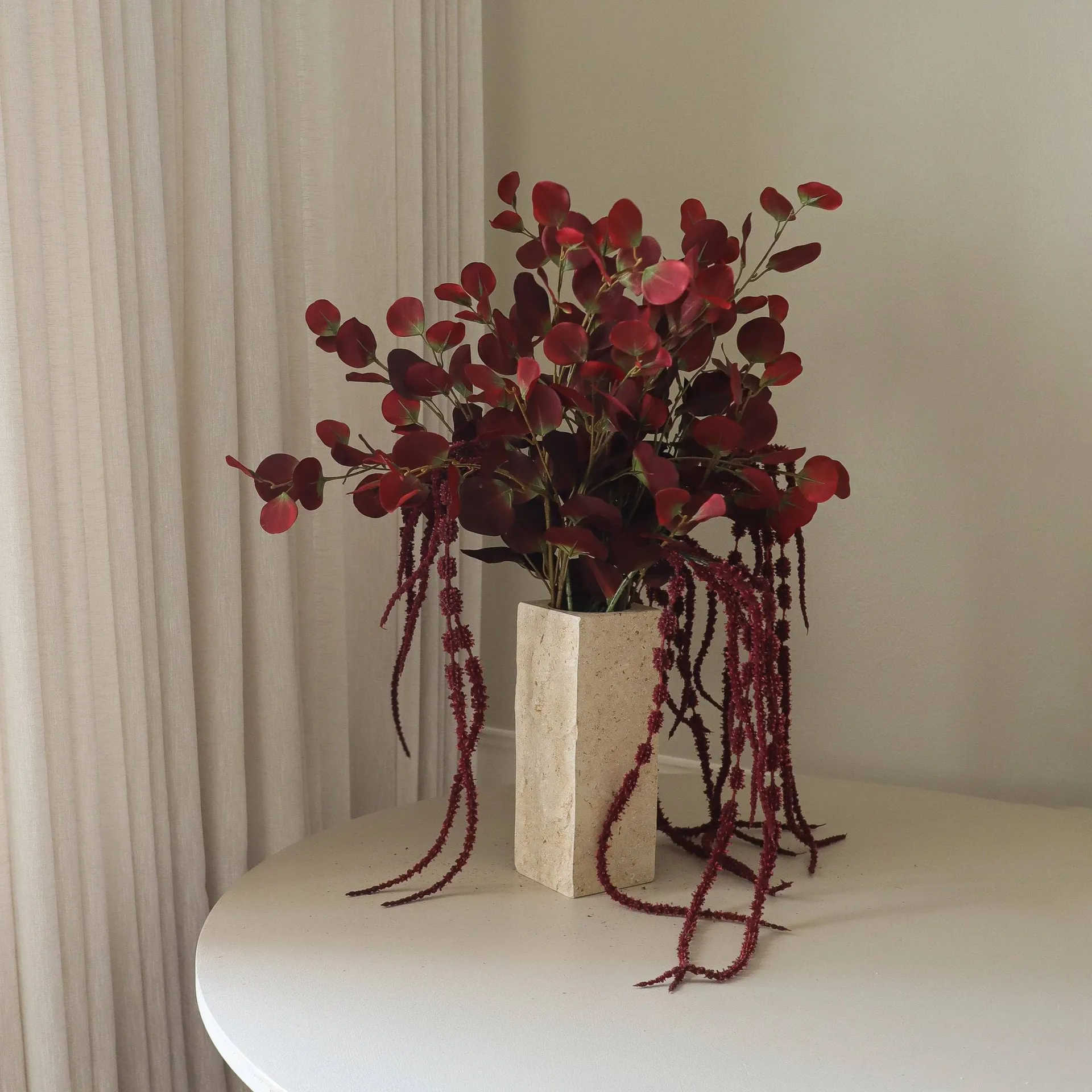 Burgundy veil kunstboeket, Eucalyptus, amarant, 84 cm Botané