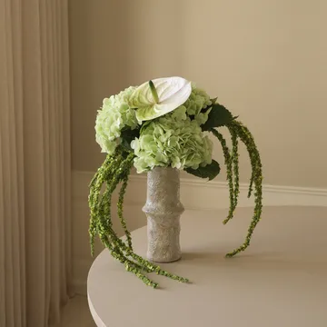 Dewdrop Symphony kunstbloemboeket - Hortensia-lichtgroene anthurium-amarant 6 st. - Botané