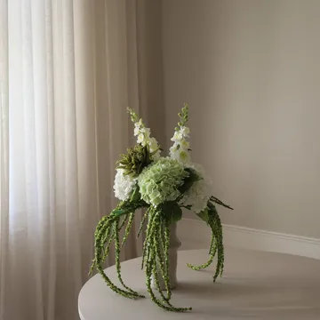 Enchanted Matcha kunstboeket - Ridderspoor-amarant-hortensia-cactus, 9 st. - Botané