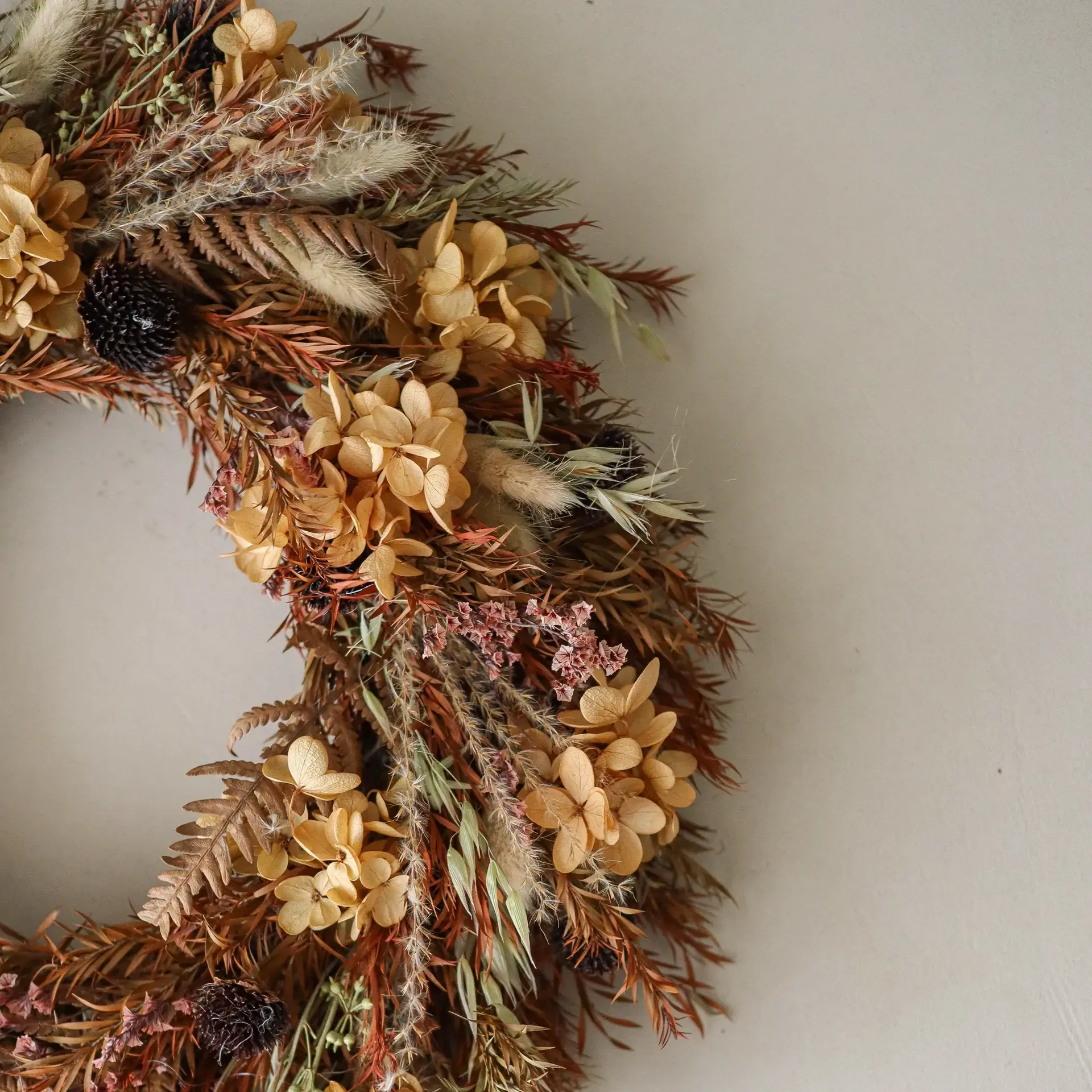 Golden Meadow Wreath krans, hortensia-gedroogd gras-var-haasoren, Ø40 cm Botané