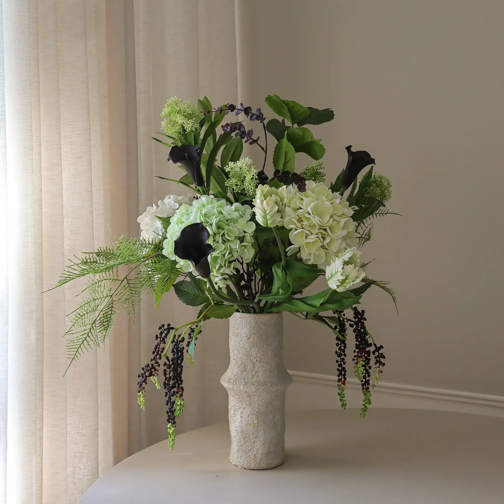 Moonlit Garden kunstboeket, hortensia-papegaaientulp-calla, 106 cm, 17 stuks Botané