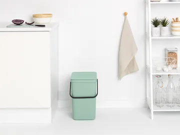 Afvalemmer Sort & Go 25L - Jade Green - Brabantia