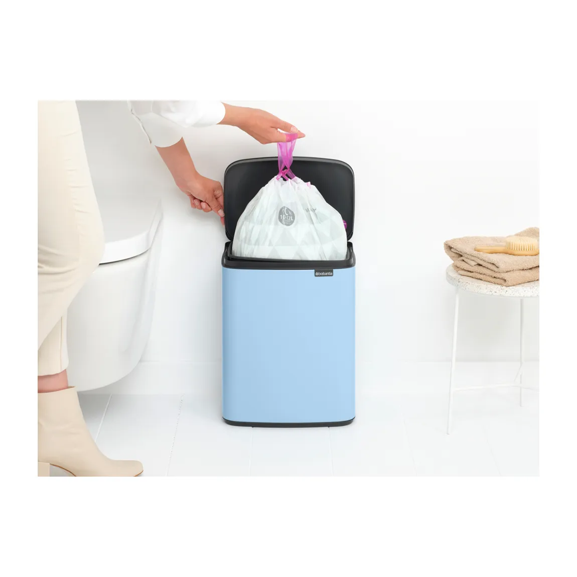 Bo afvalemmer 12 l, Dreamy Blue Brabantia
