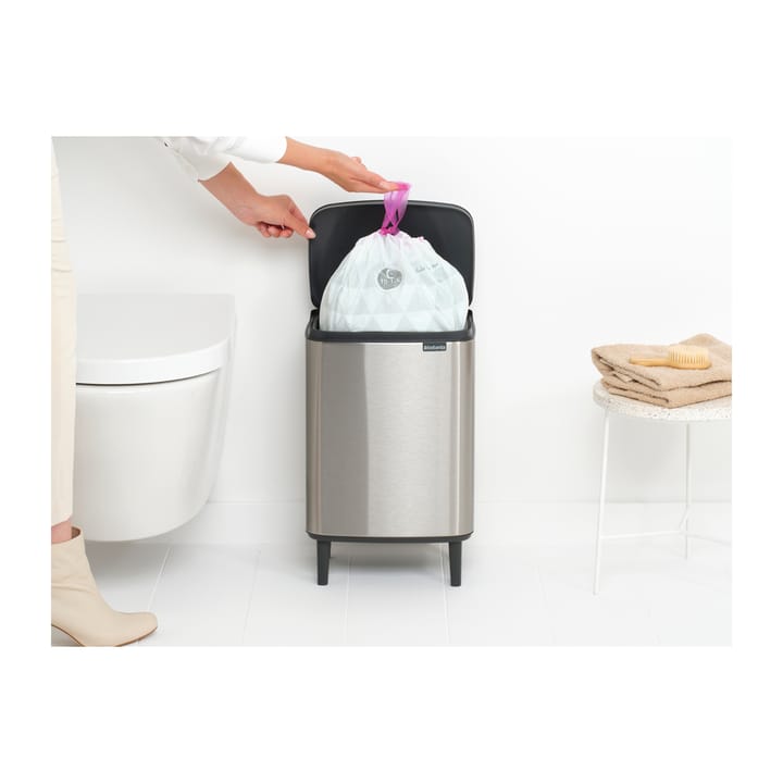 Bo afvalemmer hoog 12 l, Matgeborsteld staal Brabantia