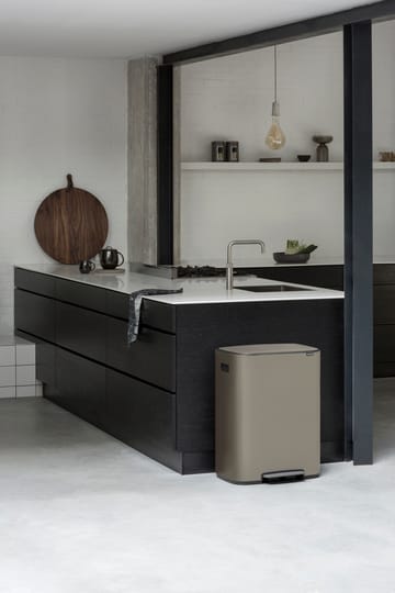 Bo bin pedaalemmer 2x30 L - Platina - Brabantia