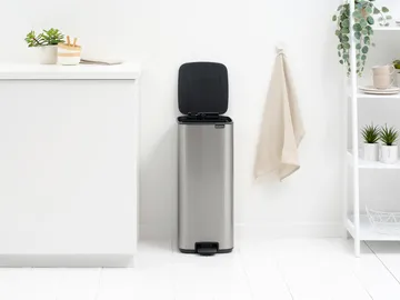 Bo pedaalemmer 30 L - Matt Steel Fingerprint Proof - Brabantia