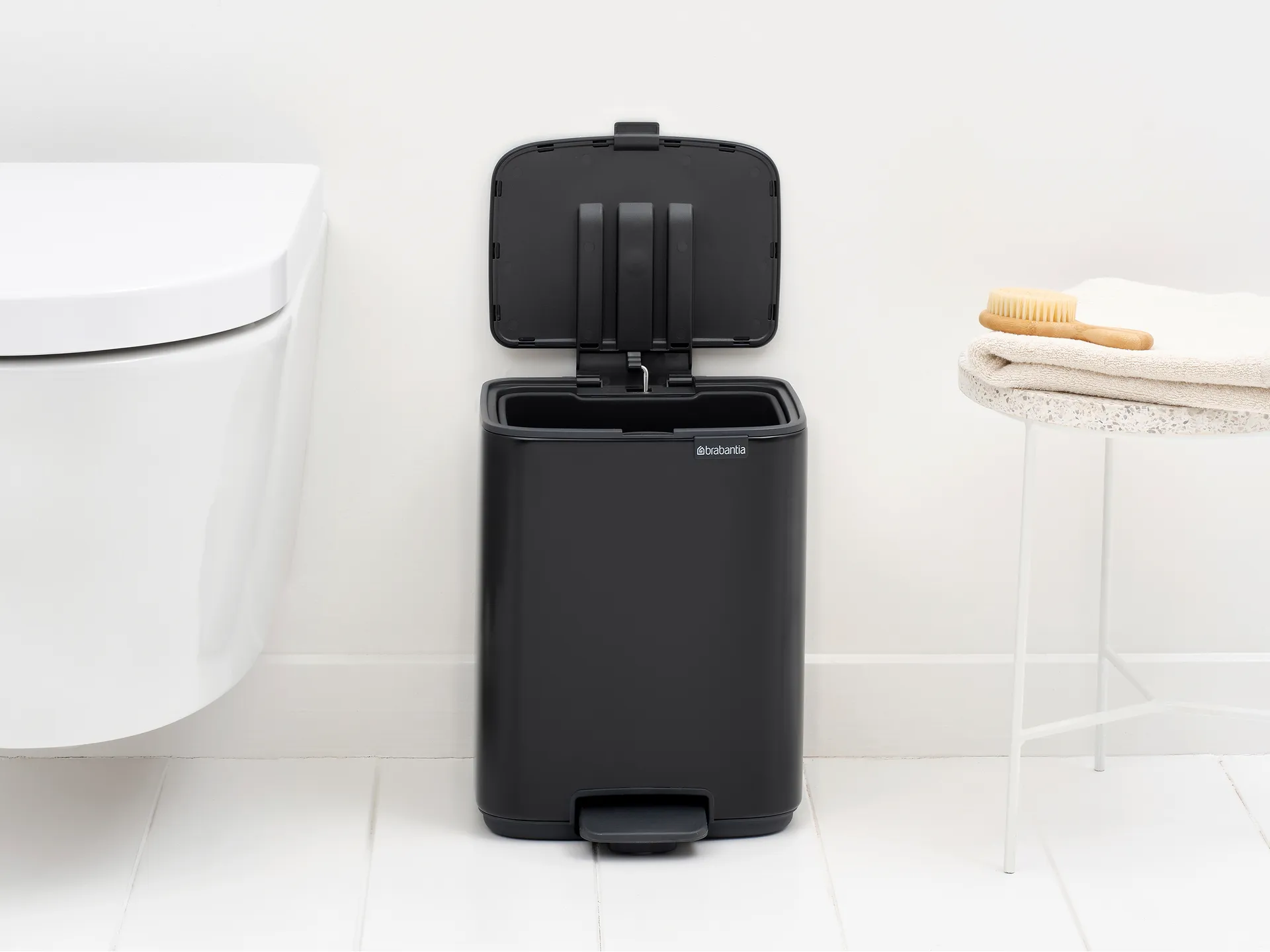 Bo pedaalemmer 7 L, Matt Black Brabantia