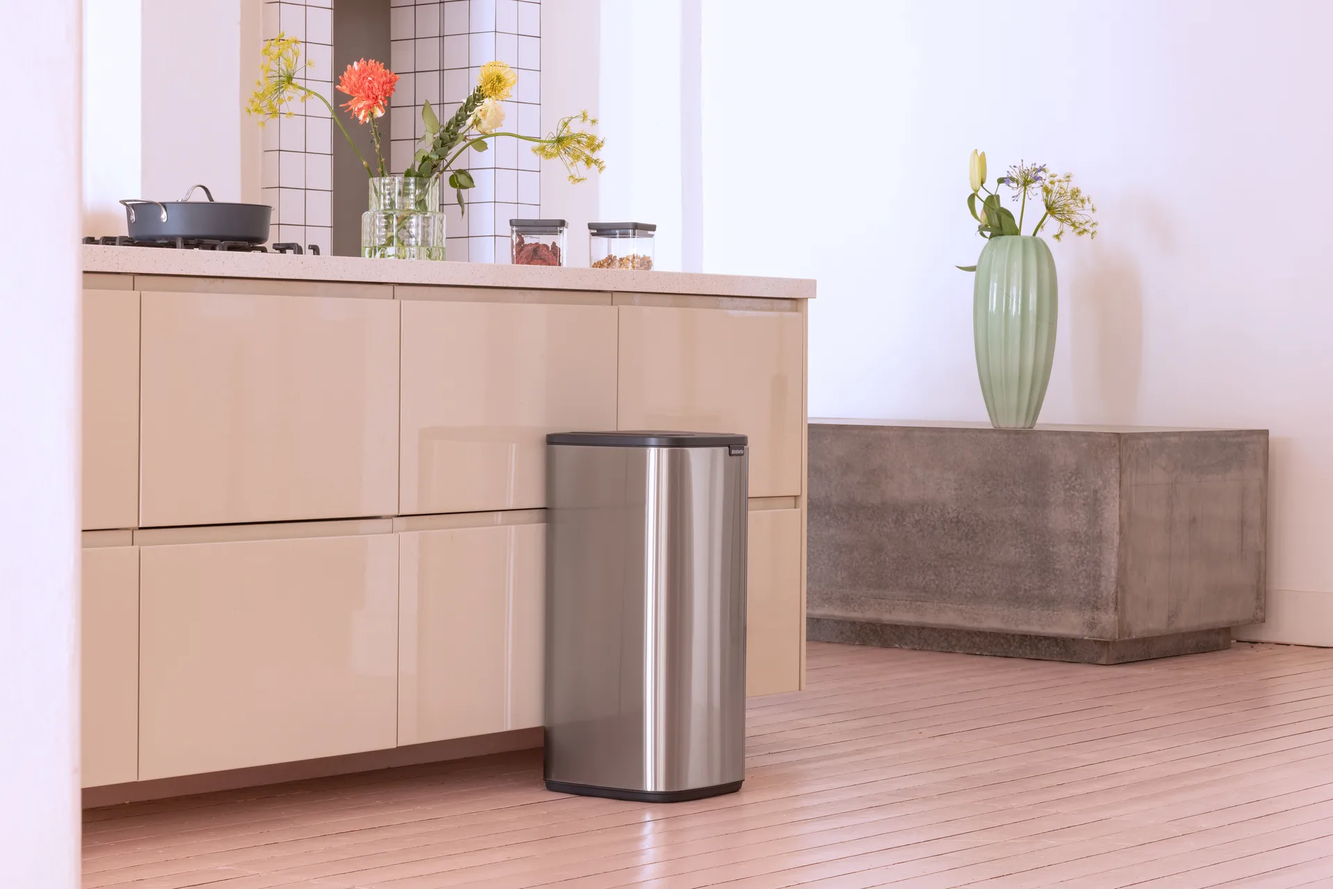 Bo Touch Bin 30 L, Matt Steel Fingerprint Proof Brabantia