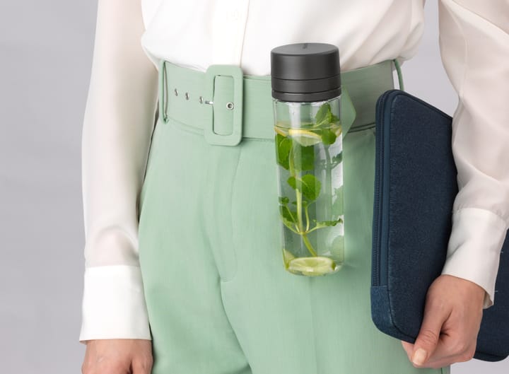 Make & Take waterfles met zeef 0,5 L, Donkergrijs Brabantia
