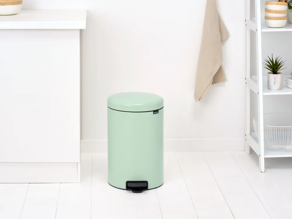 New Icon pedaalemmer 20 liter, Jade Green Brabantia