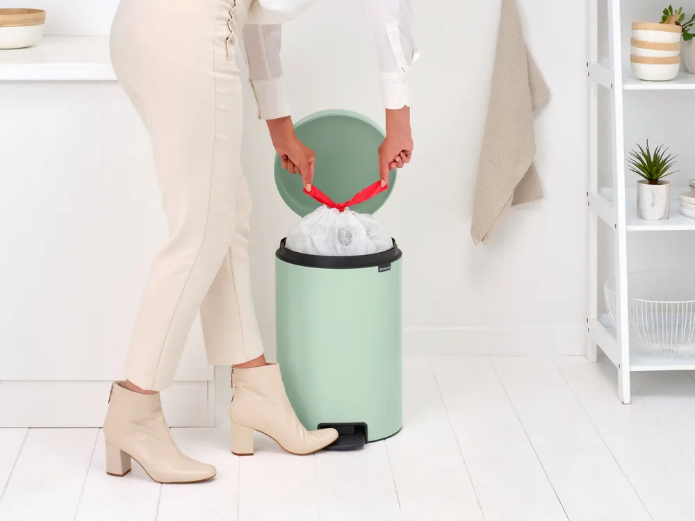 New Icon pedaalemmer 20 liter, Jade Green Brabantia