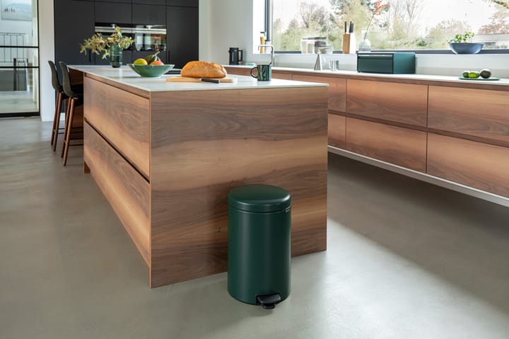 New Icon pedaalemmer 20 liter, Pine green Brabantia