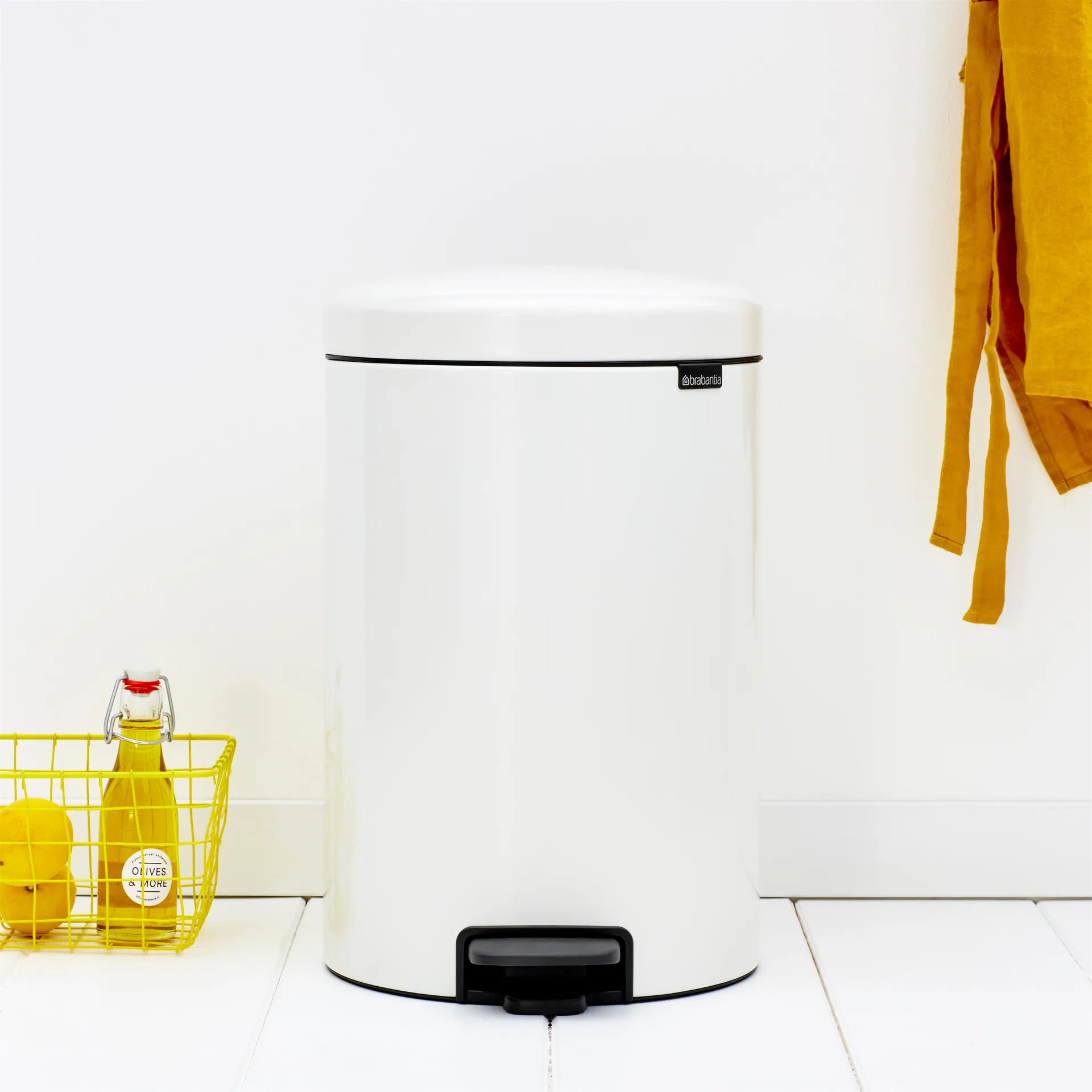 New Icon pedaalemmer 20 liter, wit Brabantia
