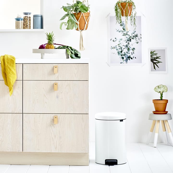 New Icon pedaalemmer 20 liter, wit Brabantia