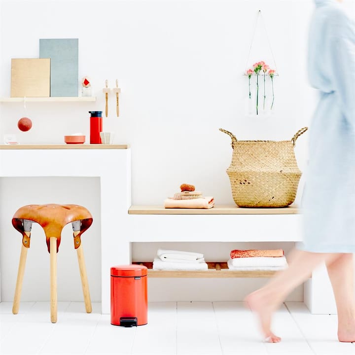 New Icon pedaalemmer 3 liter, helderrood Brabantia