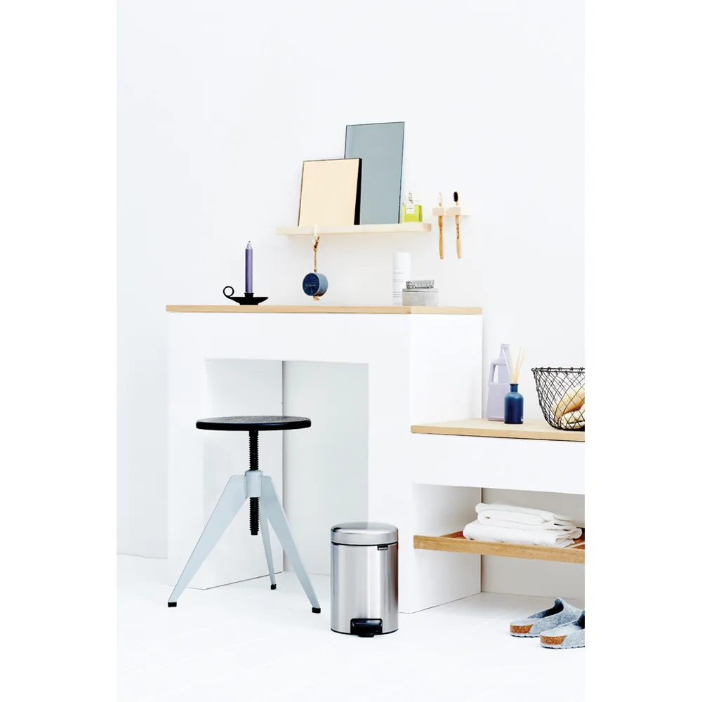 New Icon pedaalemmer 3 liter, Matt steel fingerprint proof Brabantia