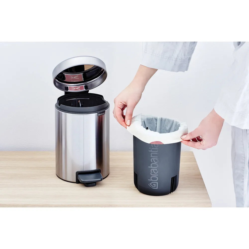 New Icon pedaalemmer 3 liter, Matt steel fingerprint proof Brabantia