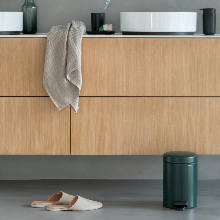 New Icon pedaalemmer 3 liter, Pine green Brabantia