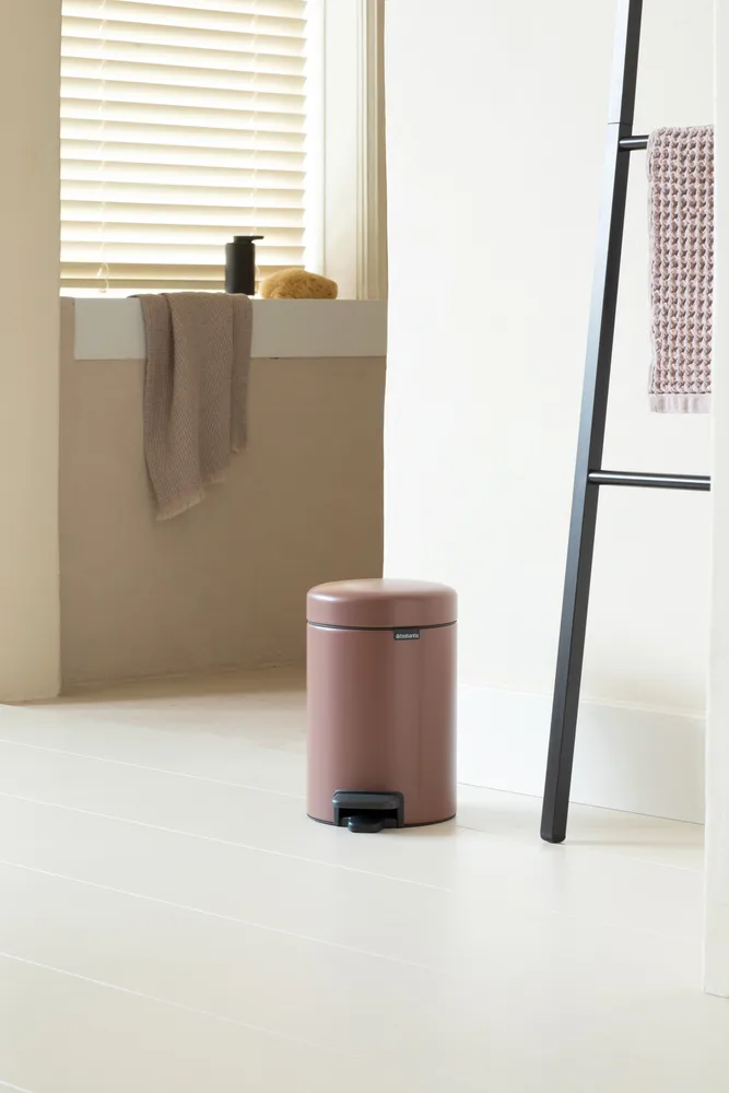 New Icon pedaalemmer 3 liter, Satin Taupe Brabantia