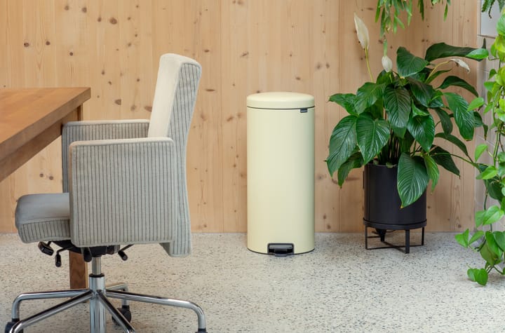 New Icon pedaalemmer 30 liter, Mellow Yellow Brabantia