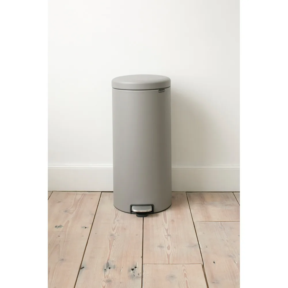 New Icon pedaalemmer 30 liter, Mineral concrete grey Brabantia