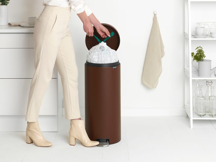 New Icon pedaalemmer 30 liter, Mineral cosy brown Brabantia