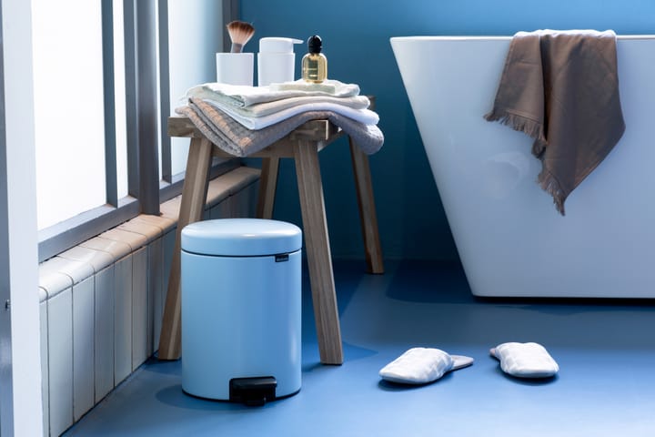 New Icon pedaalemmer 5 liter - Dreamy blue - Brabantia