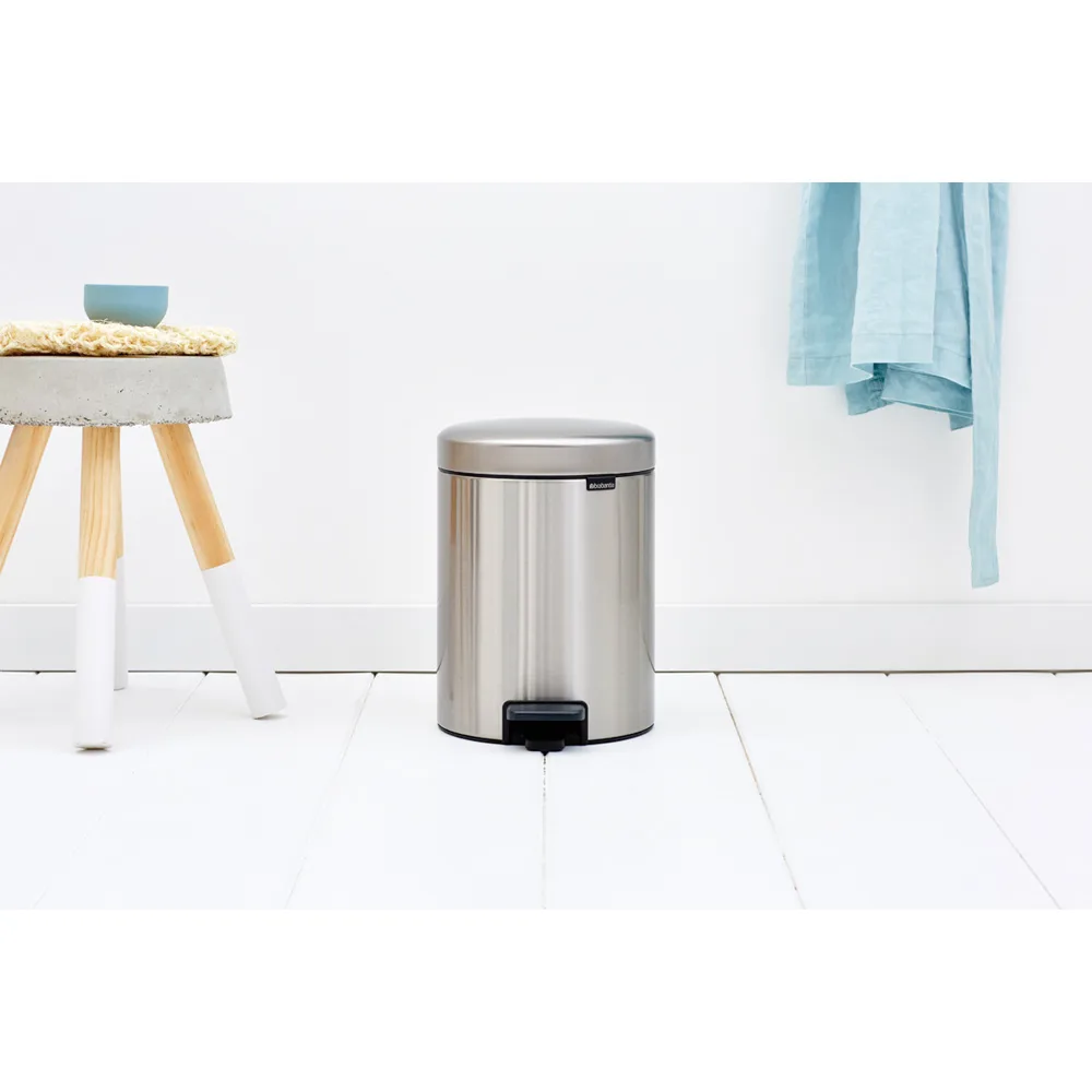 New Icon pedaalemmer 5 liter, Matt steel fingerprint proof Brabantia